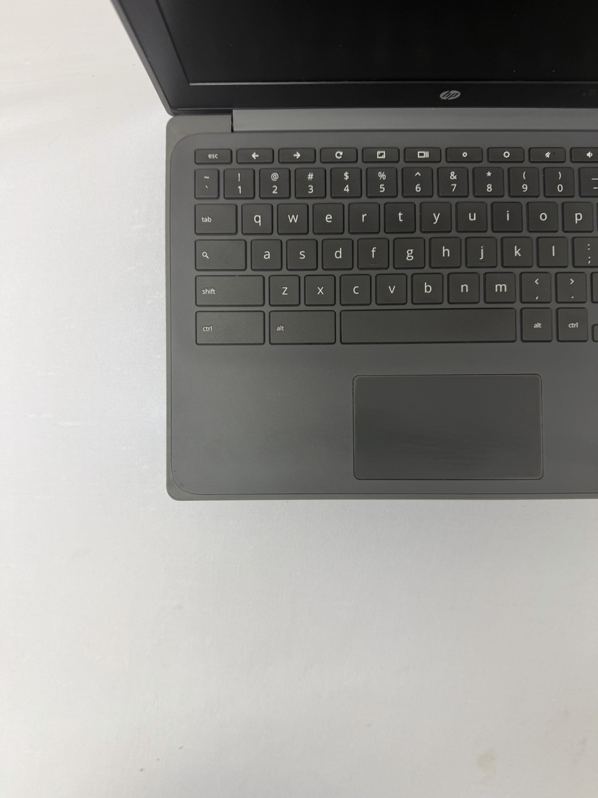 HP Chromebook 11 G8EE Laptop – Good Screen – Intel Celeron N4020 – Read Des