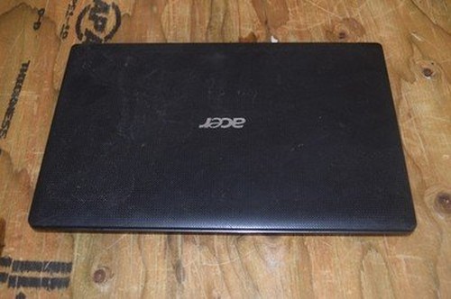 Vintage Acer Aspire 5742Z-4601 Laptop 15.6″ Intel Pentium P6100 320GB HDD