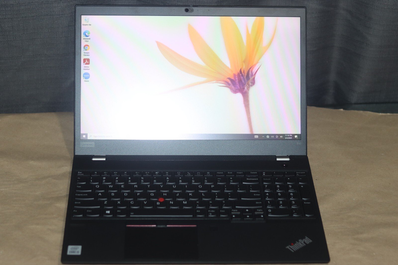 Lenovo ThinkPad T15 Gen 1 1.6 GHz i5-10210U 16GB Ram 256GB SSD – Very Good