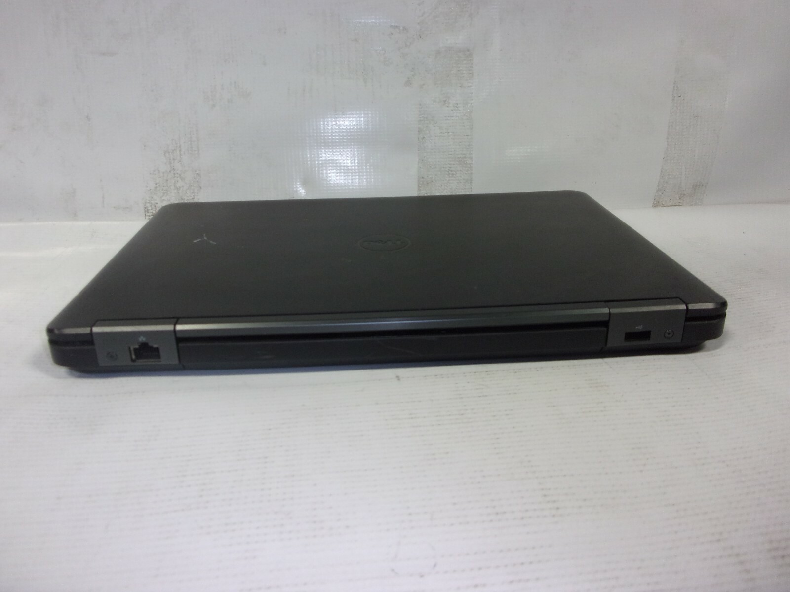 DELL LATITUDE E5440 Laptop i5-4TH GEN 4GB RAM NO OS/SSD/BATTERY.