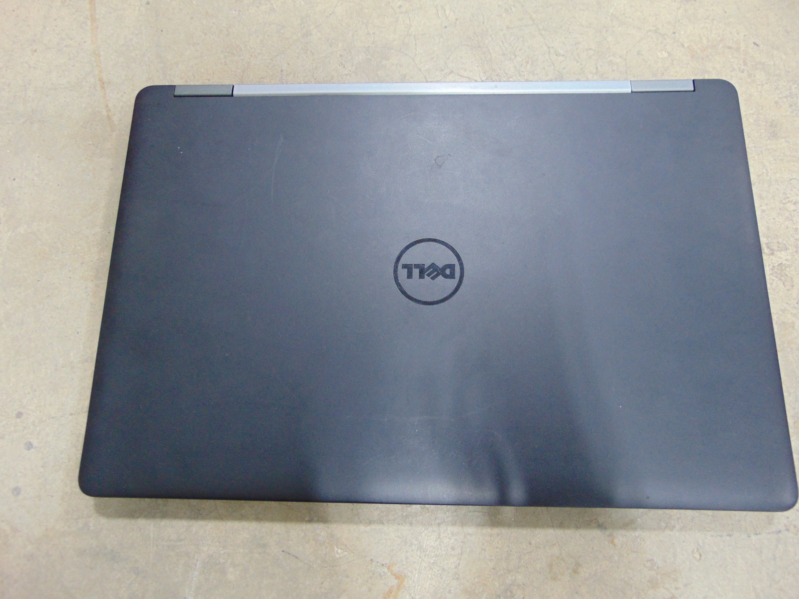 Dell Latitude E5570 15.6″ Laptop Intel Core i5-6300U 2.40GHz 8GB – No SSD
