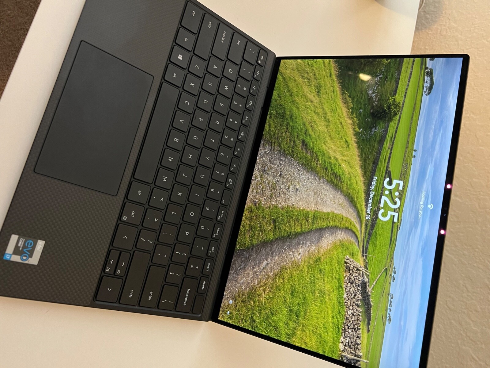 Dell XPS 9310 13.4 inch (512GB, Intel Core i7 11th Gen, 3.90 GHz, 16GB)…