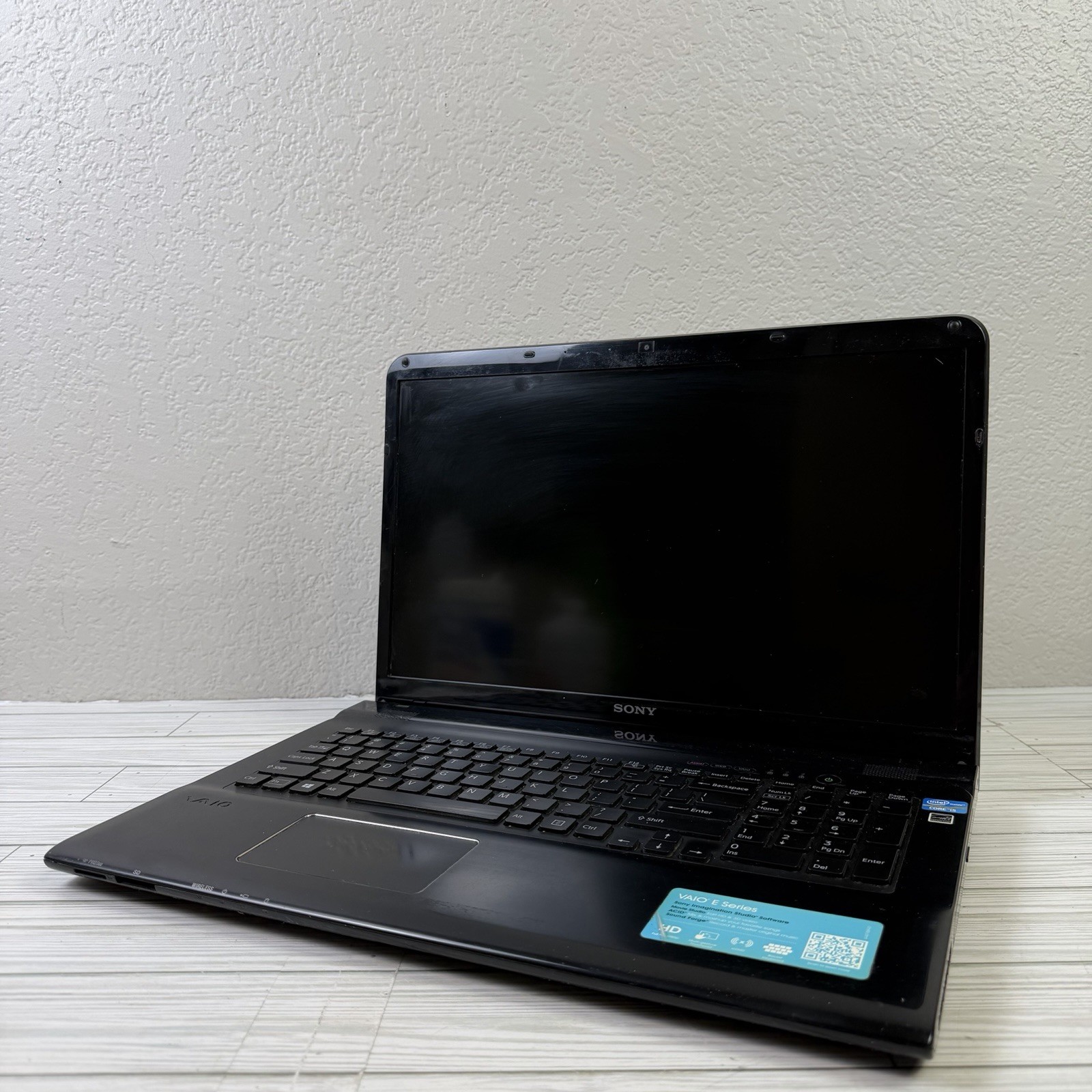Sony Vaio E Series SVE171C11L Personal Computer Laptop For Parts Or Repair
