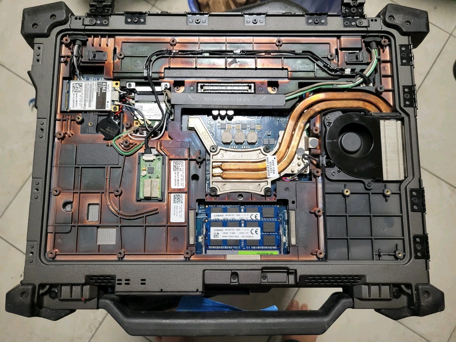 Dell Latitude E6420 XFR Core i7 2640M 1TB SSD 16 GB RAM WIN10 pro