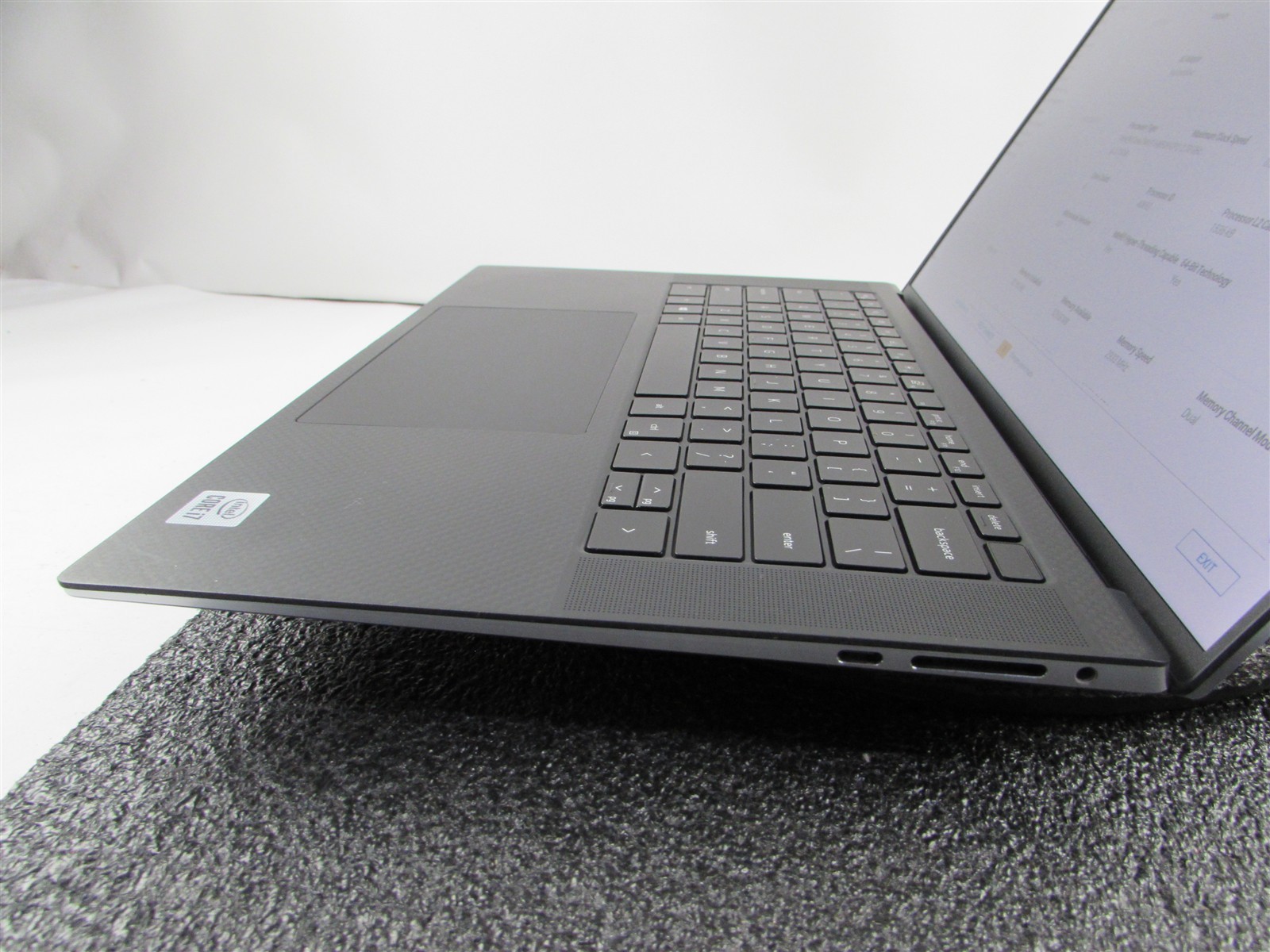 DELL PRECISION 5550 1920X1200 FHD CORE I7-10850H 512GB SSD 32GB RAM T1000 WIN 11