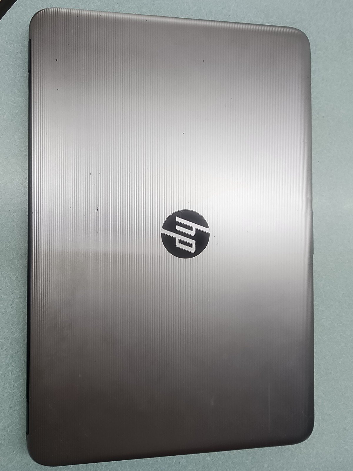 Used HP Pavilion Series 15″ Laptop. Intel Core i3 Processor/16GB RAM/147GB HDD.
