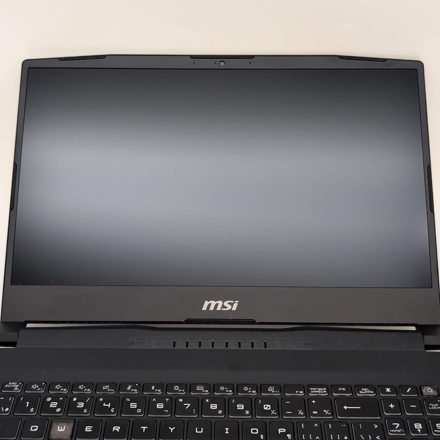 MSI Katana 15 HX MS-1587 i7-14650HX 2.2GHz 16GB RAM 1TB SSD GeForce RTX 5050