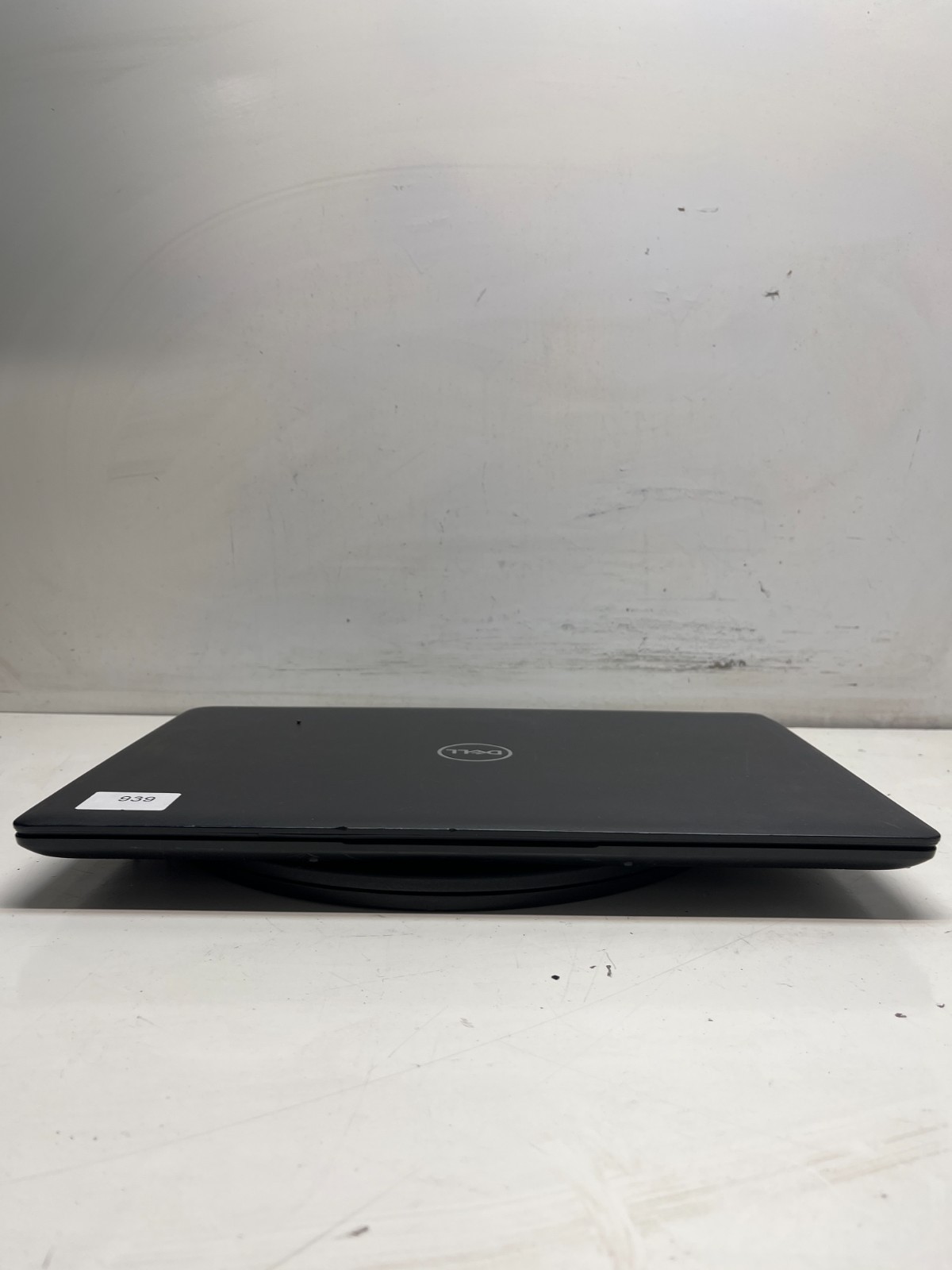 Dell Latitude 3500 Intel Core i3-8th Gen. – Parts/Repair