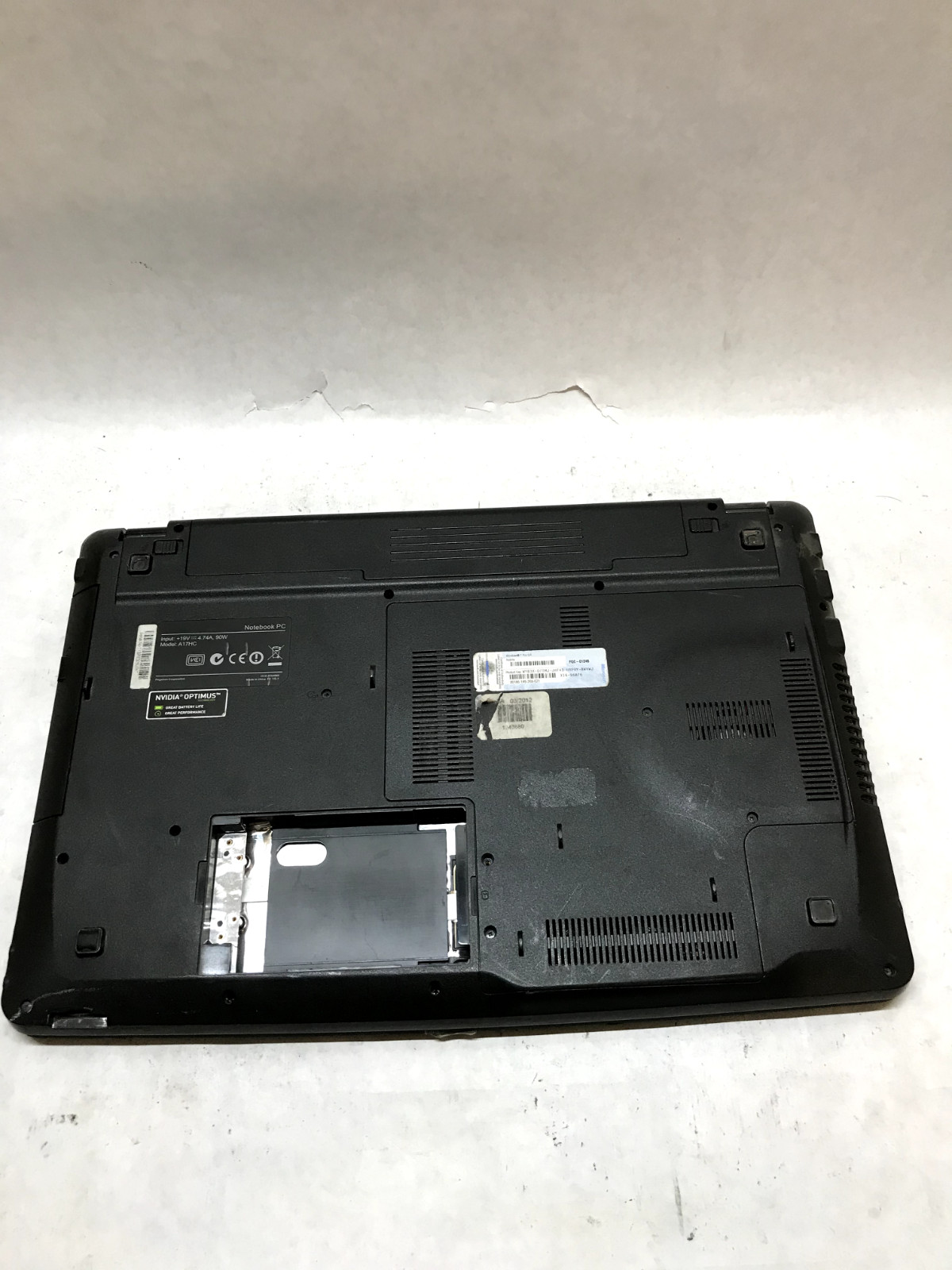 Pegatron A17HC Notebook PC 17″ Intel i5-2450M 2.5GHz 4GB RAM GT540 NO HDD/OS -DW