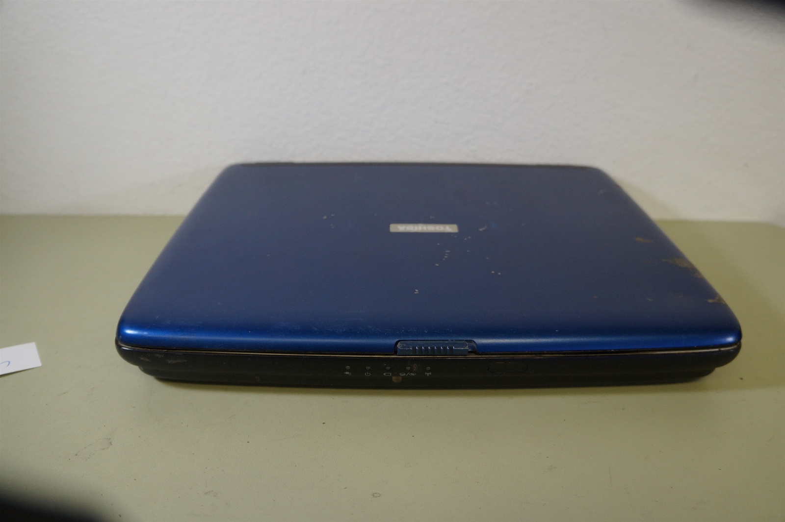 Toshiba Satellite A65-S1068, Intel Pentium 4, ATI Mobility Radeon 7000 – 4 parts