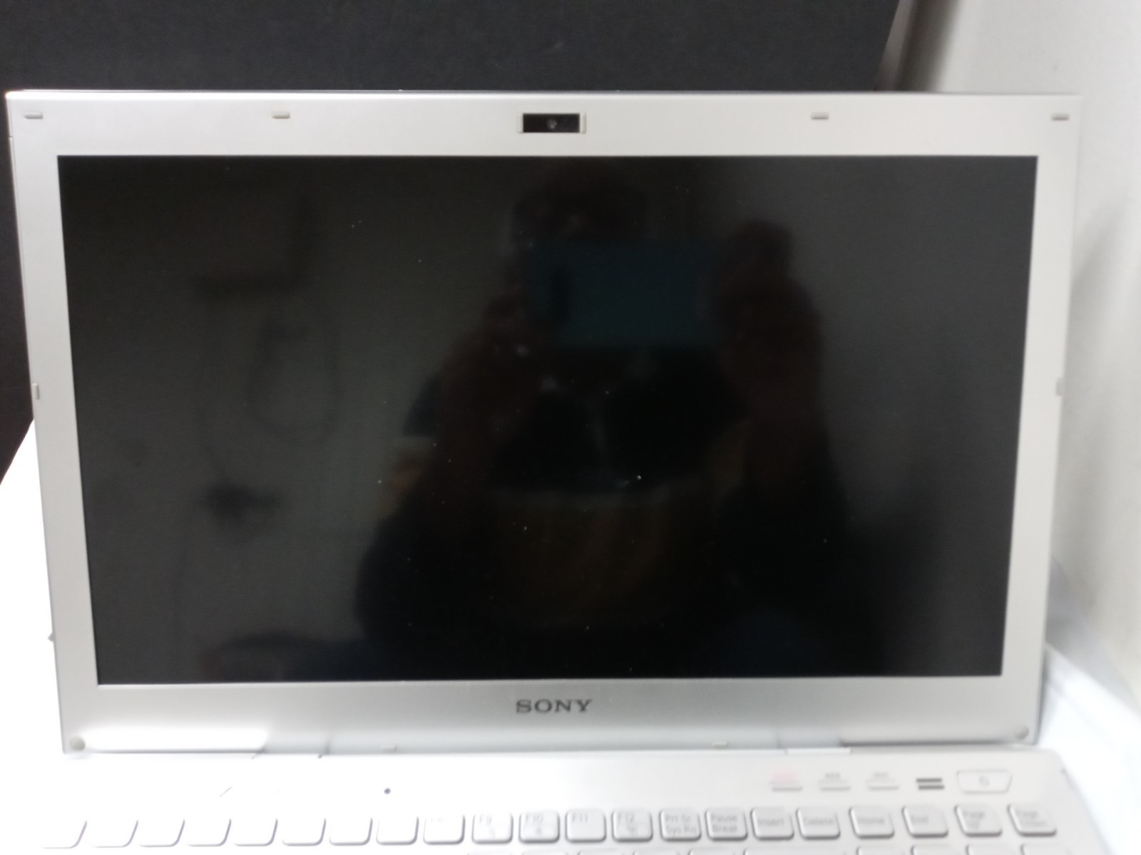 SONY SVS151E1GL VAIO A16 i5-3317U 4GB RAM 0GB HDD laptop Tablet PC NO OS NO AC