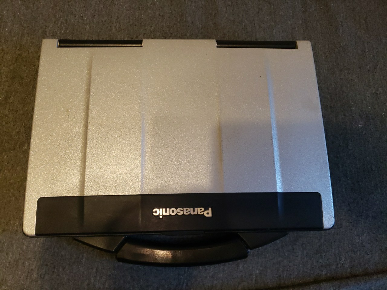 Panasonic Toughbook CF-53 MK1 i5-2520M 2.5GHz 8GB 14″ NO HD/OS/CADDY