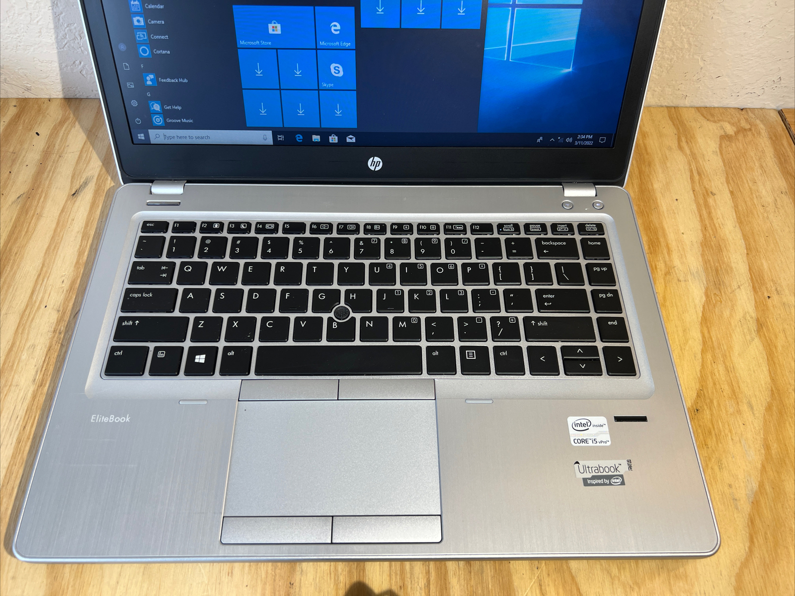 HP EliteBook Folio 9470m 14” Core i5-3317U 8GB RAM 240 SSD. Office 19 Backlit