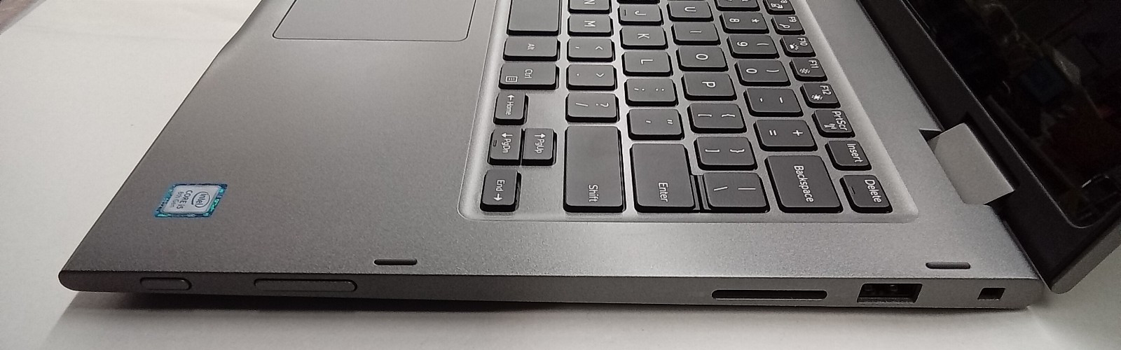 New Open Box Dell Inspiron 13 5000 Series 2-In-1 1TB 13.3 inch