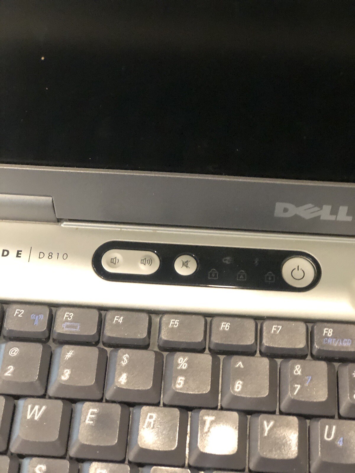 Dell D810 Latitude Laptop PP15L FOR PARTS AS IS (Parts Only)