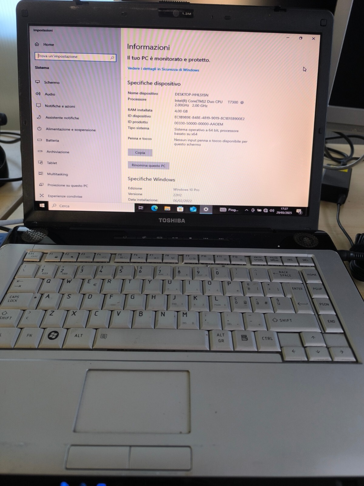 Toshiba Satellite A200-1L5 Intel Core 2 Duo T7300 2.00GHz 4GB RAM HDD 500GB