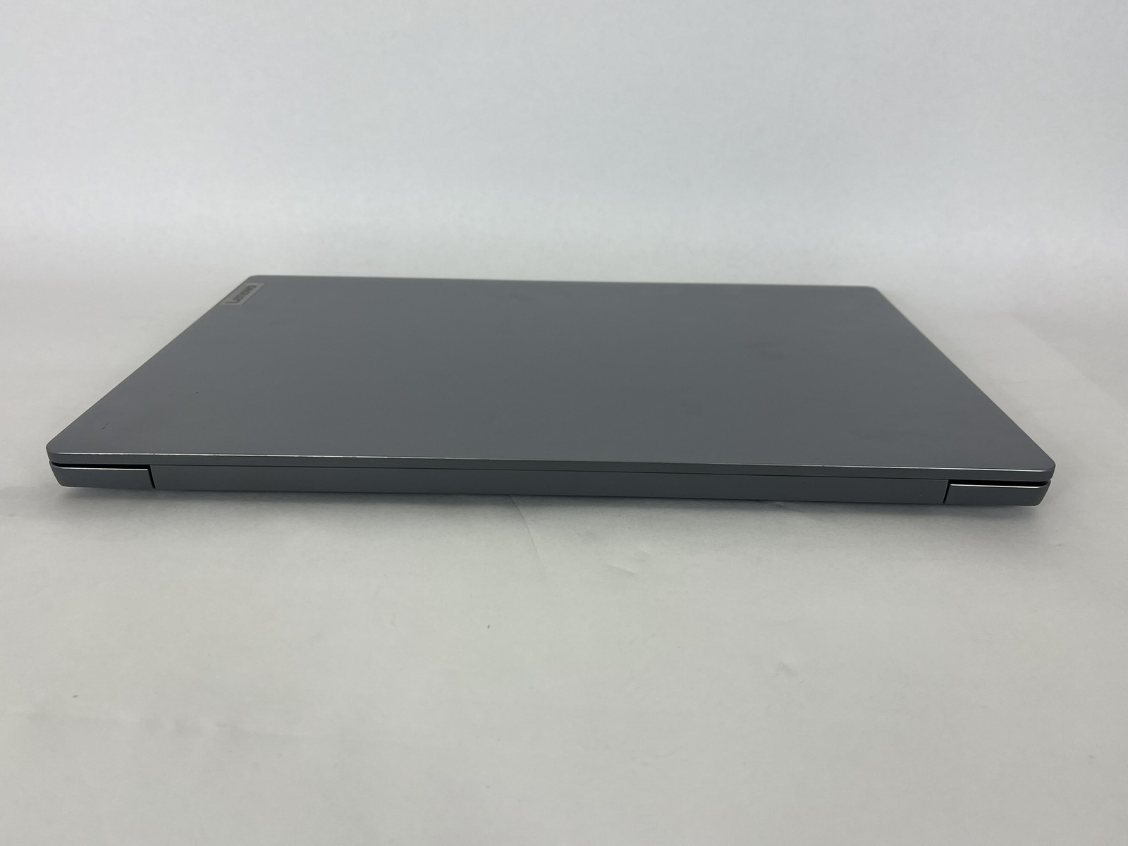 Ideapad Slim 3 15IRU9 15.6in FHD Intel Core 5 120U 1.4GHz 8GB RAM 256GB SSD