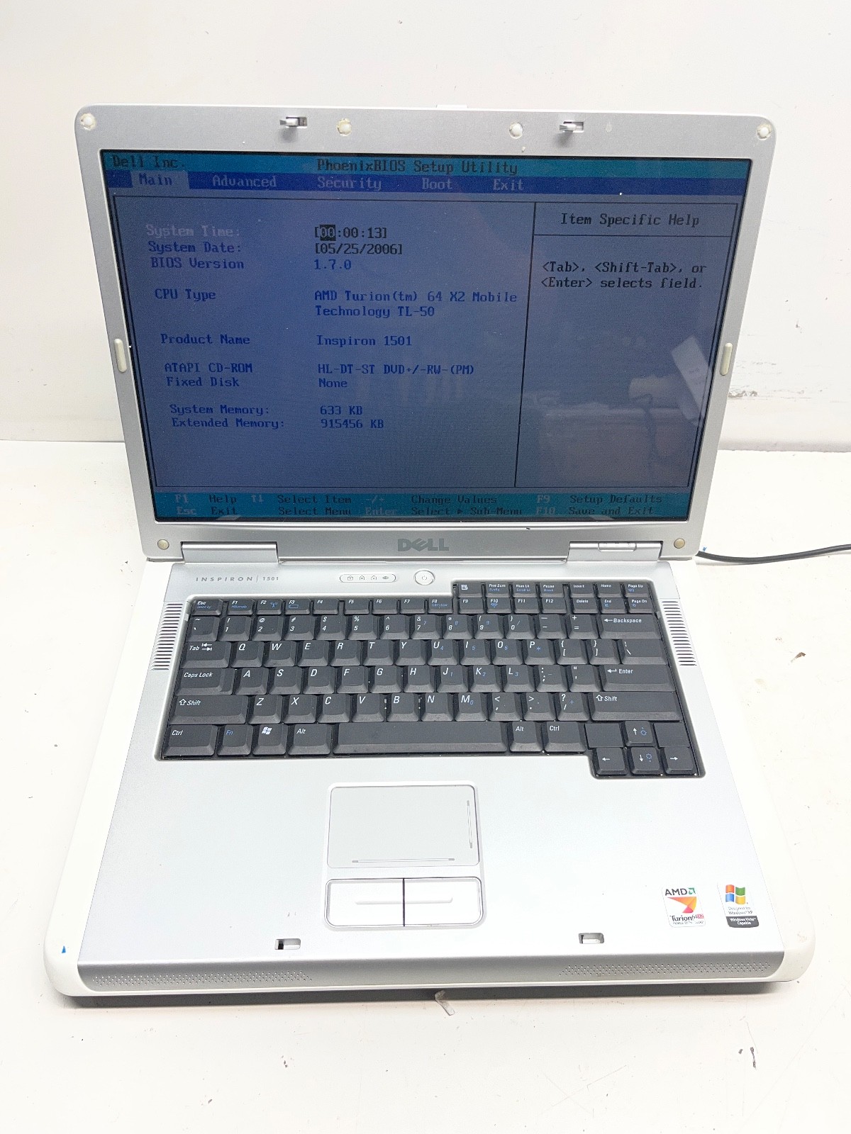 Dell Inspiron 1501 AMD Turion 64 X2 Moblie 915 MB NO HDD NO BAT