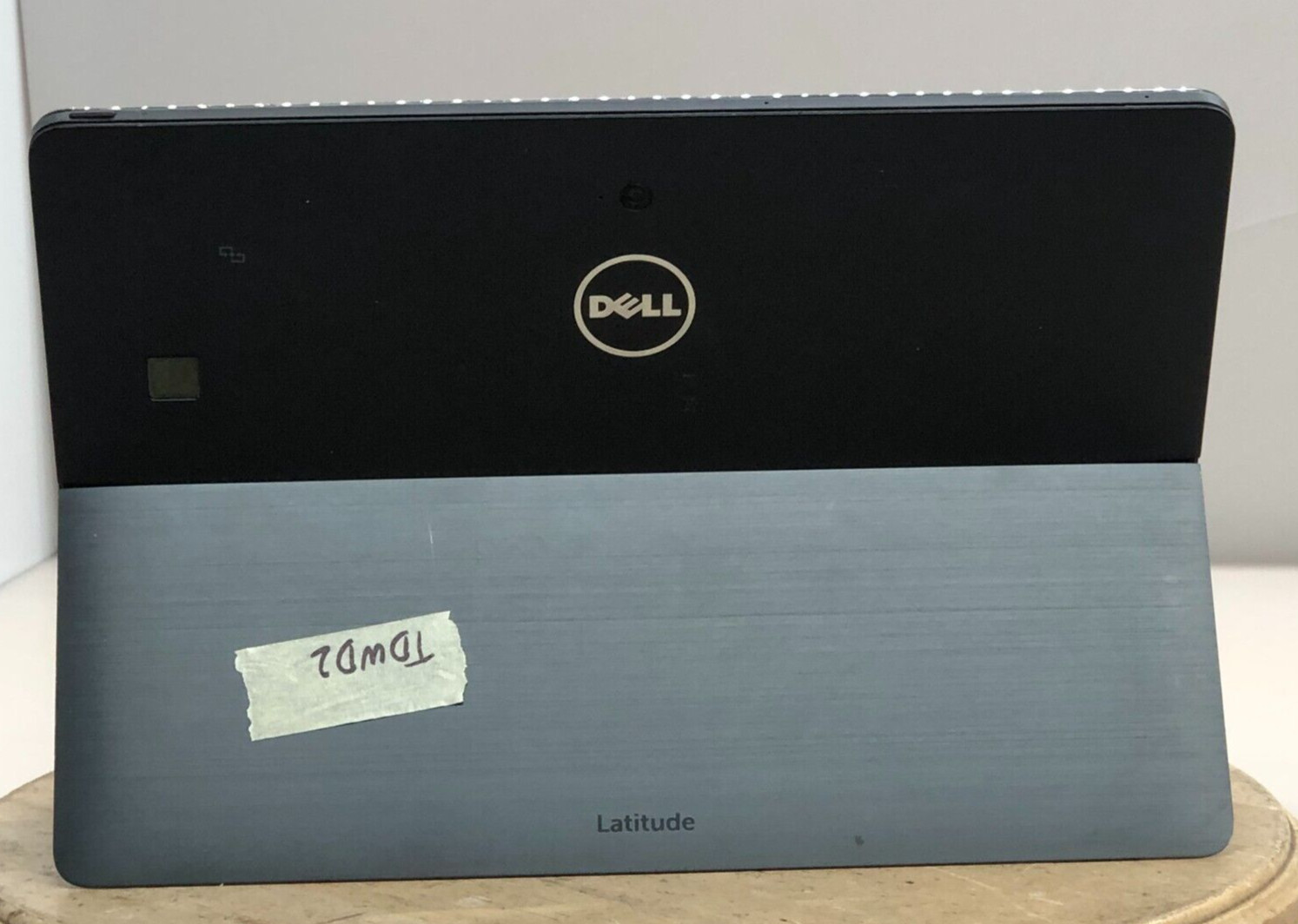 DELL LATITUDE 5285 i5-7300U @ 2.60GHz 8GB RAM 256GB SSD WIN-10P*FOR PARTS/REPAIR