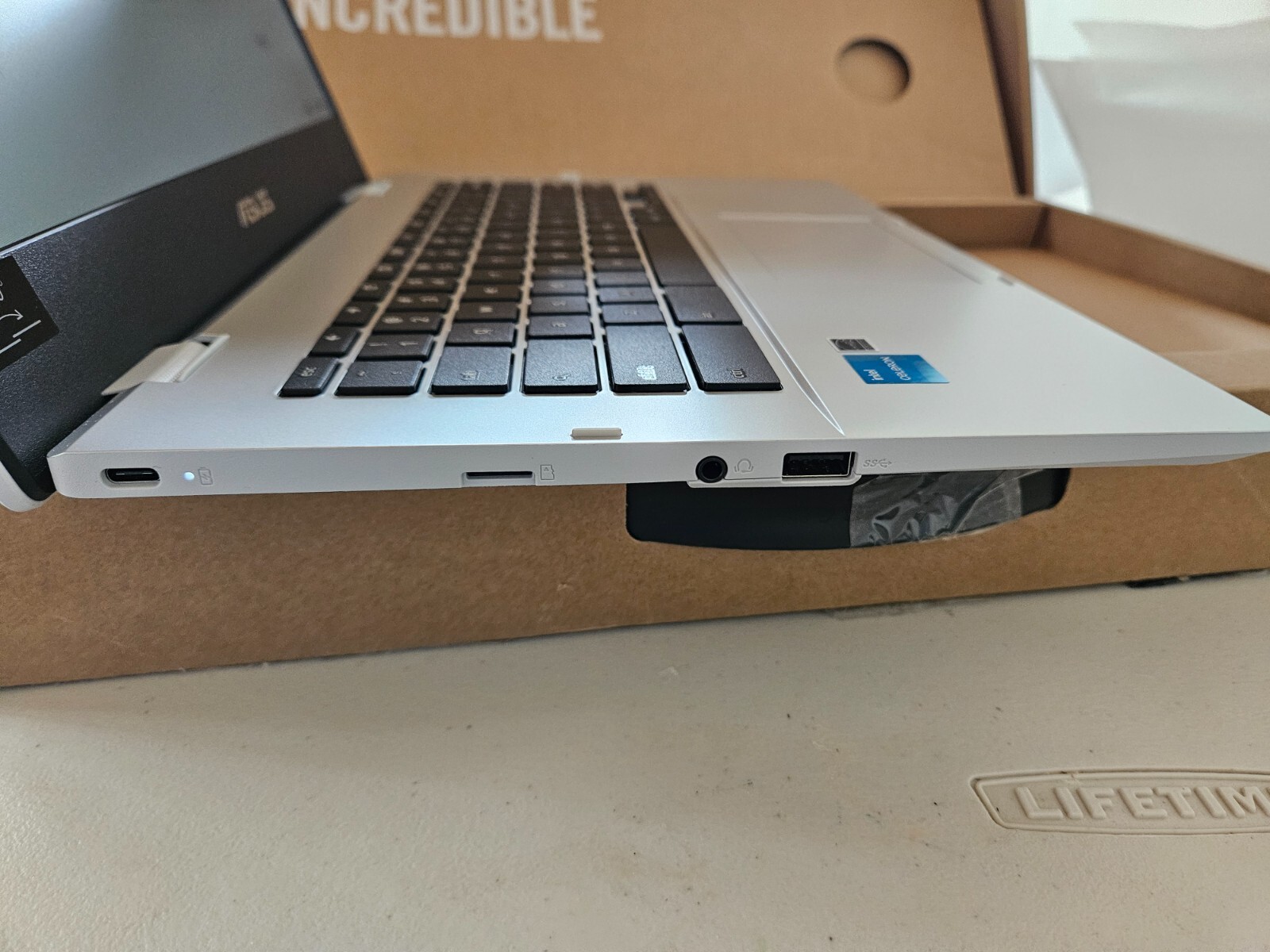 Asus Chromebook CX1 14″ Intel Celeron N4500 4GB 64GB (model: CX1400CKA-DB44)