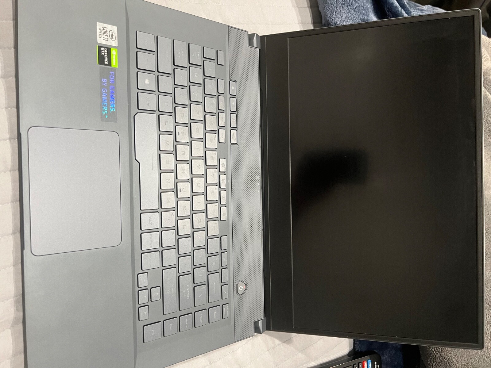ASUS ROG ZEPHYRUS M15 GU502LU 512gb 16gb CORE i7 2.6GHz WINDOWS 11 LAPTOP