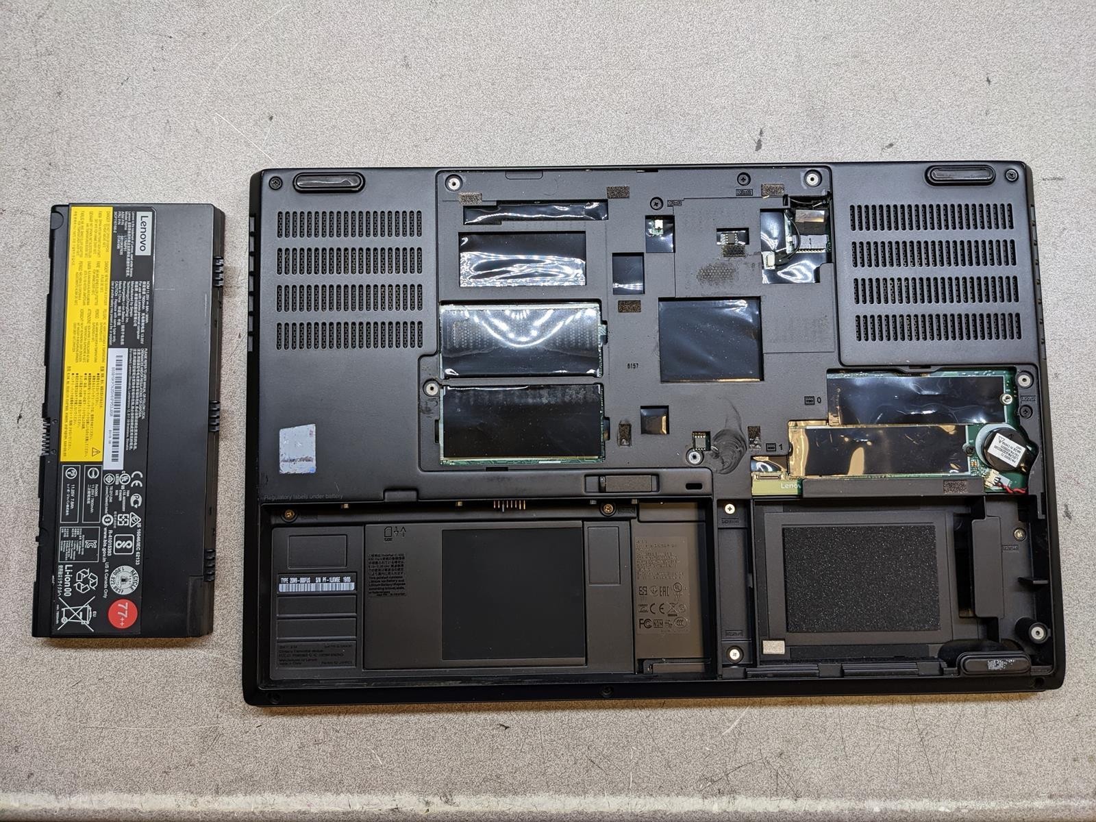 LENOVO THINKPAD P52 i7-8750H @ 2.20 GHz, 16GB RAM, NO HDD/OS