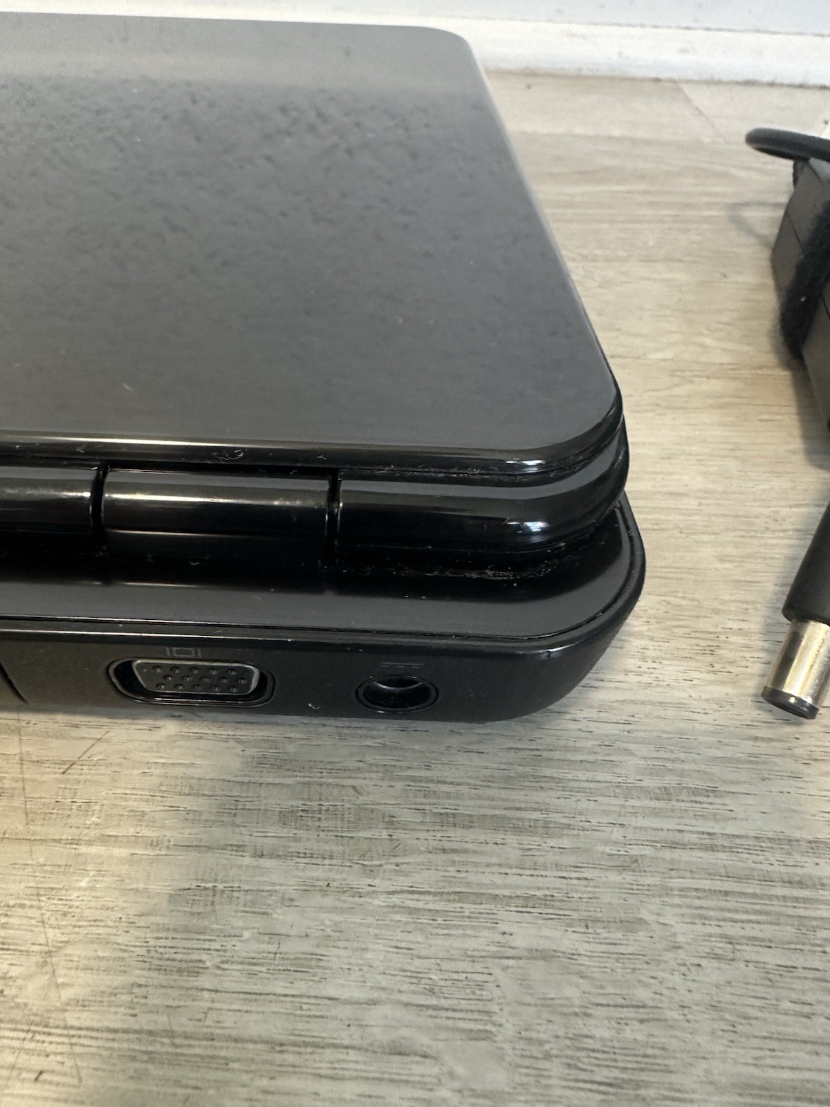 Dell Inspiron N5110 15.6” / Intel Core i5 / Locked
