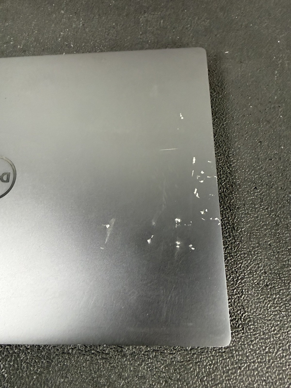 Dell XPS 9320 i7-1260P 2.5GHz 16GB DDR5 512GB NVMe Touchpad Laptop -READ