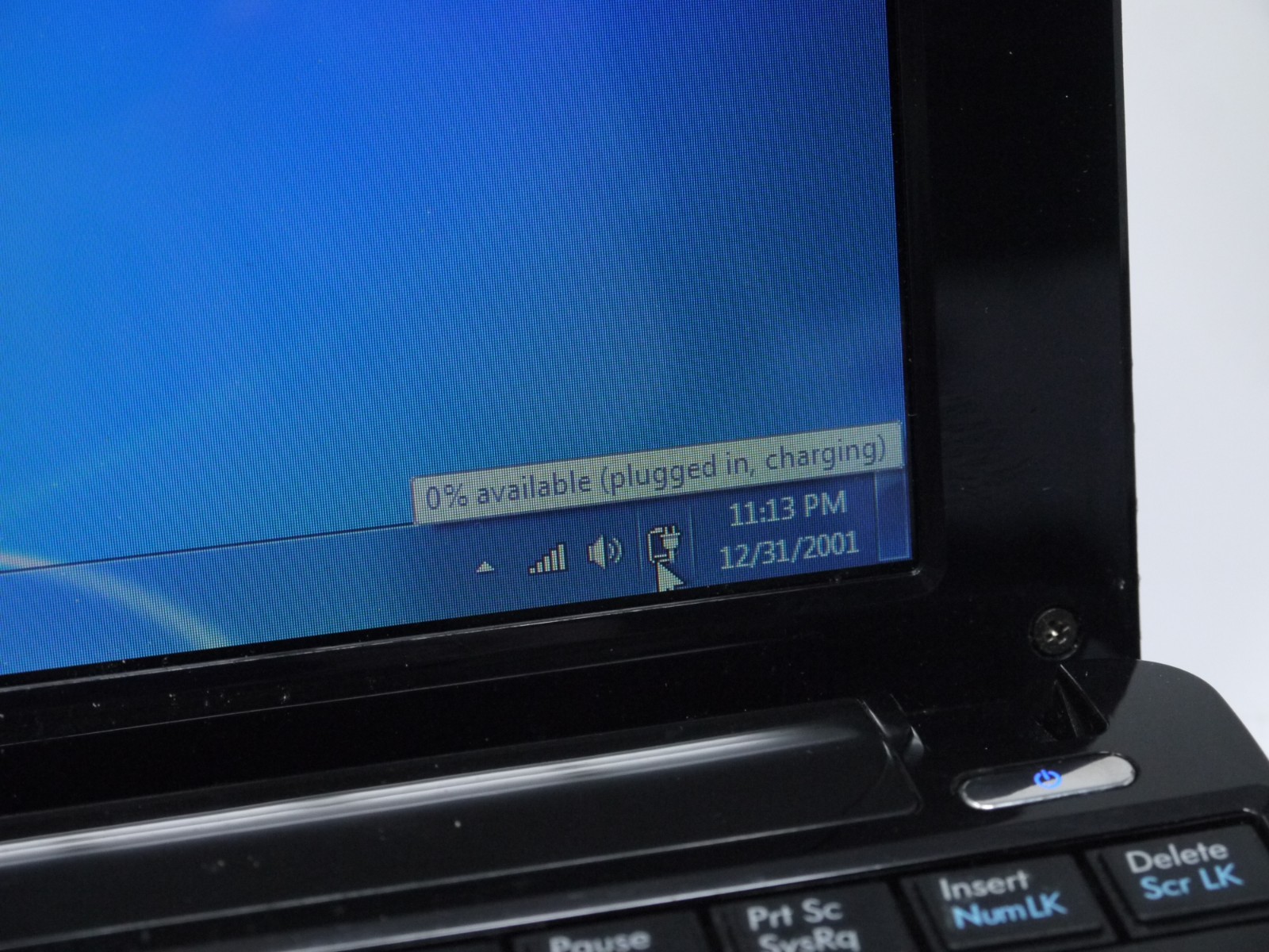 Lot of 2 Working Asus Eee PC 1005HA 10.1″ Atom 160GB / 250GB Netbooks Dead Batt
