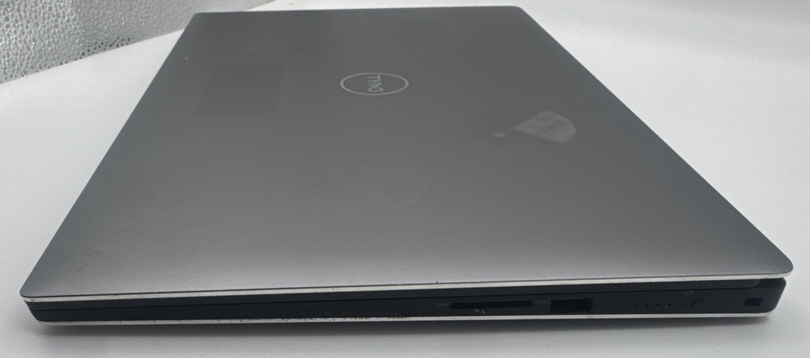 Dell Precision 5540 i9 9th Gen ***32GB RAM 512GB Free shipping – B- Condition