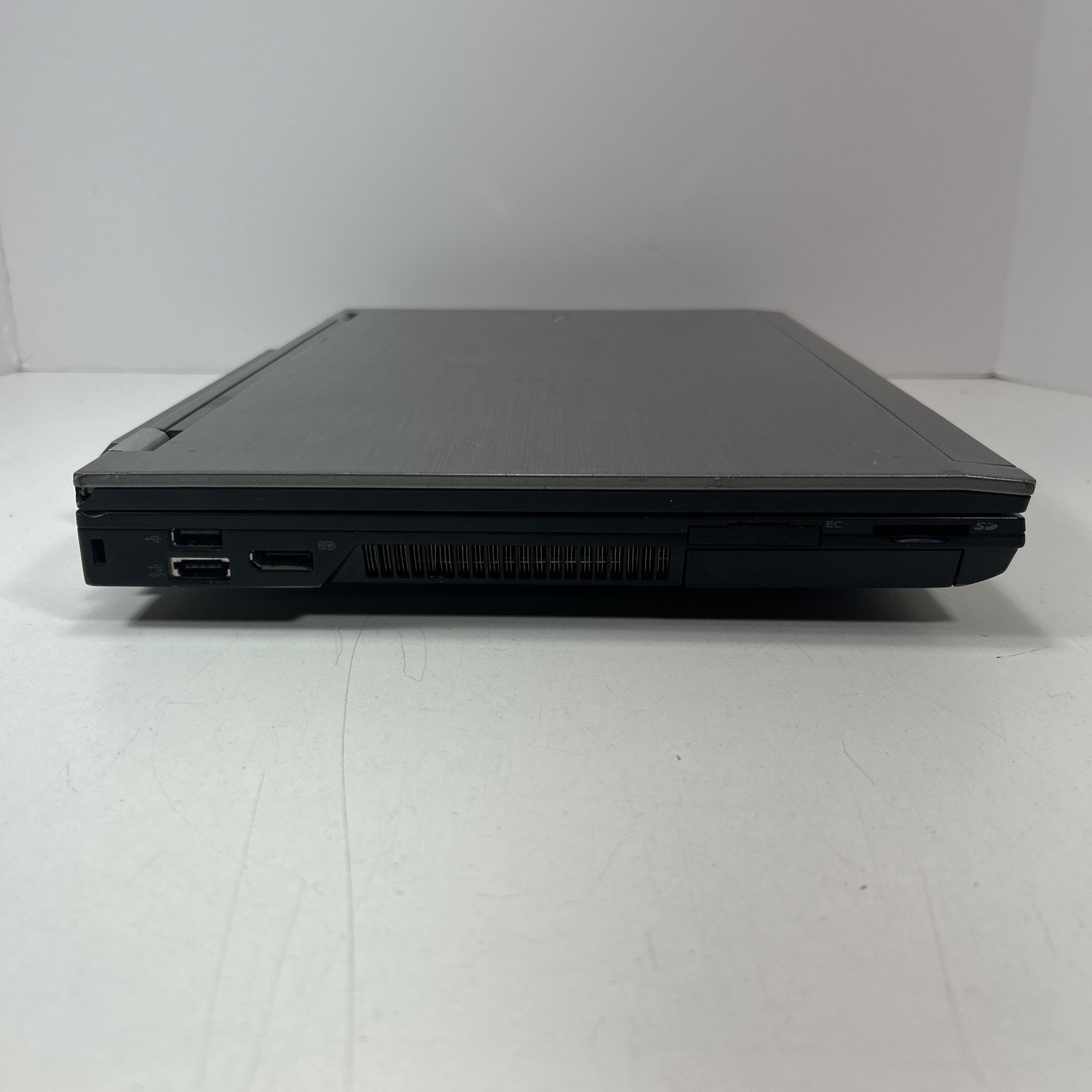 Dell Latitude E6510 i3-M38 2.53GHz 3GB RAM 256GB HDD Windows 7 Home Premium