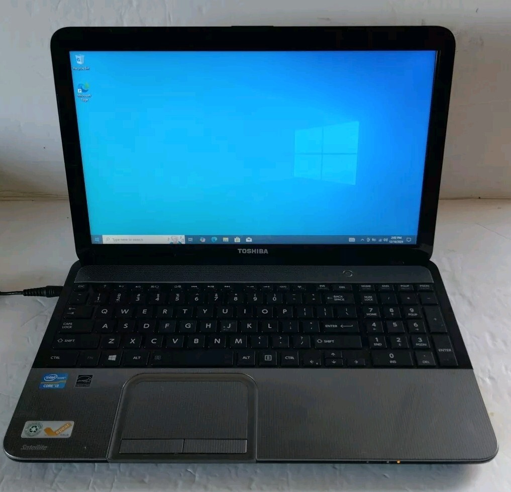 TOSHIBA SATELLITE L855-S5405 INTEL CORE i3-3120M 2.50 GHz 8GB 750GB WIN 10 PRO