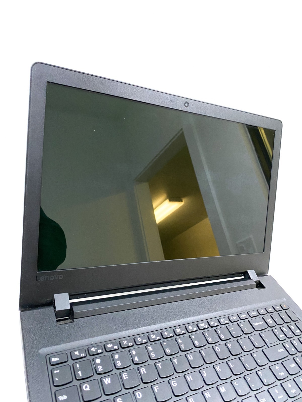 Lenovo IdeaPad 110-15ISK Intel Core i3-6100U @ 2.3GHz, 6GB RAM, 500GB HDD CLEAN!