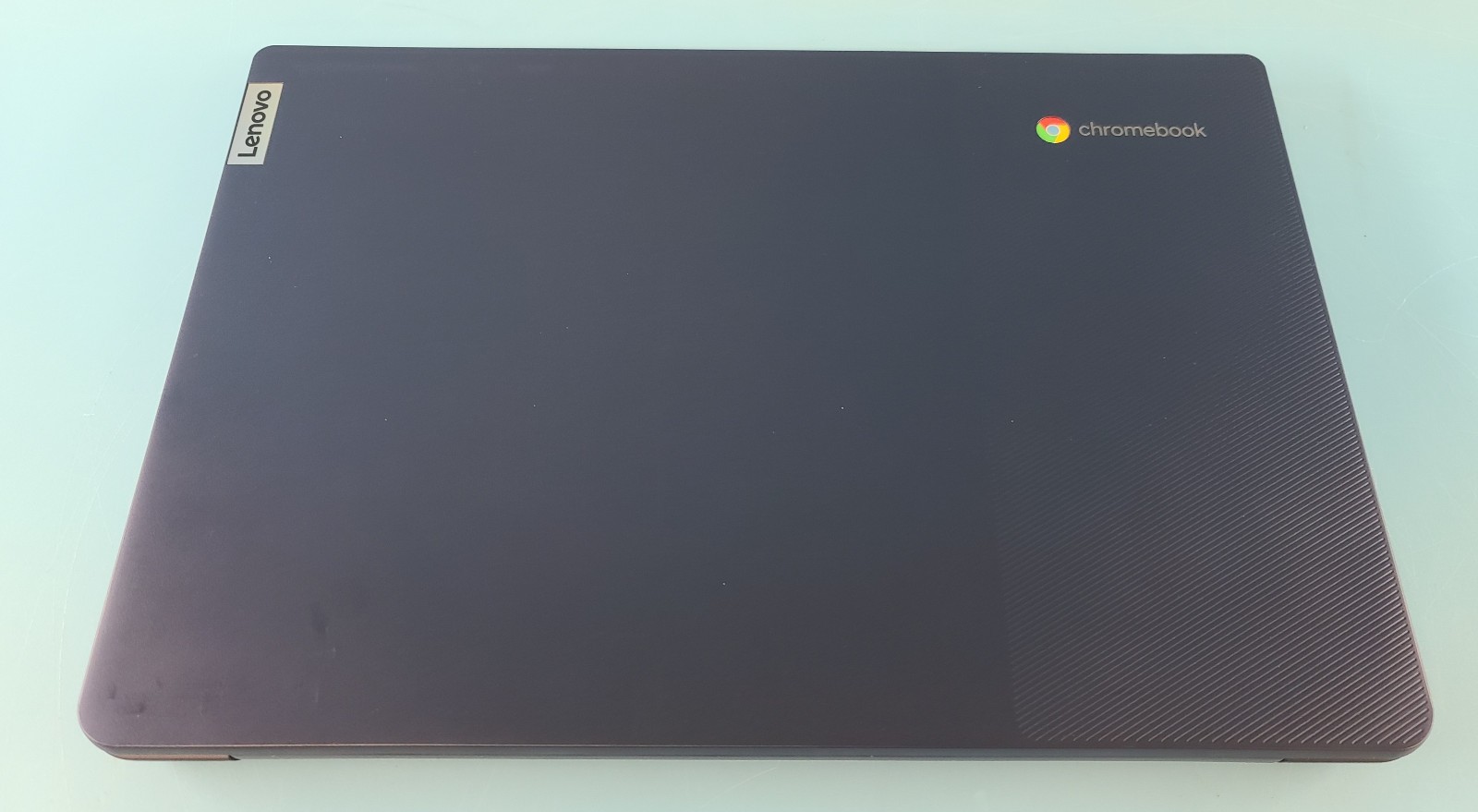 Lenovo IP Slim 3 Chrome 14M868 82XJ0000US 14″ Chromebook Octa-Core 4GB 64GB eMMC