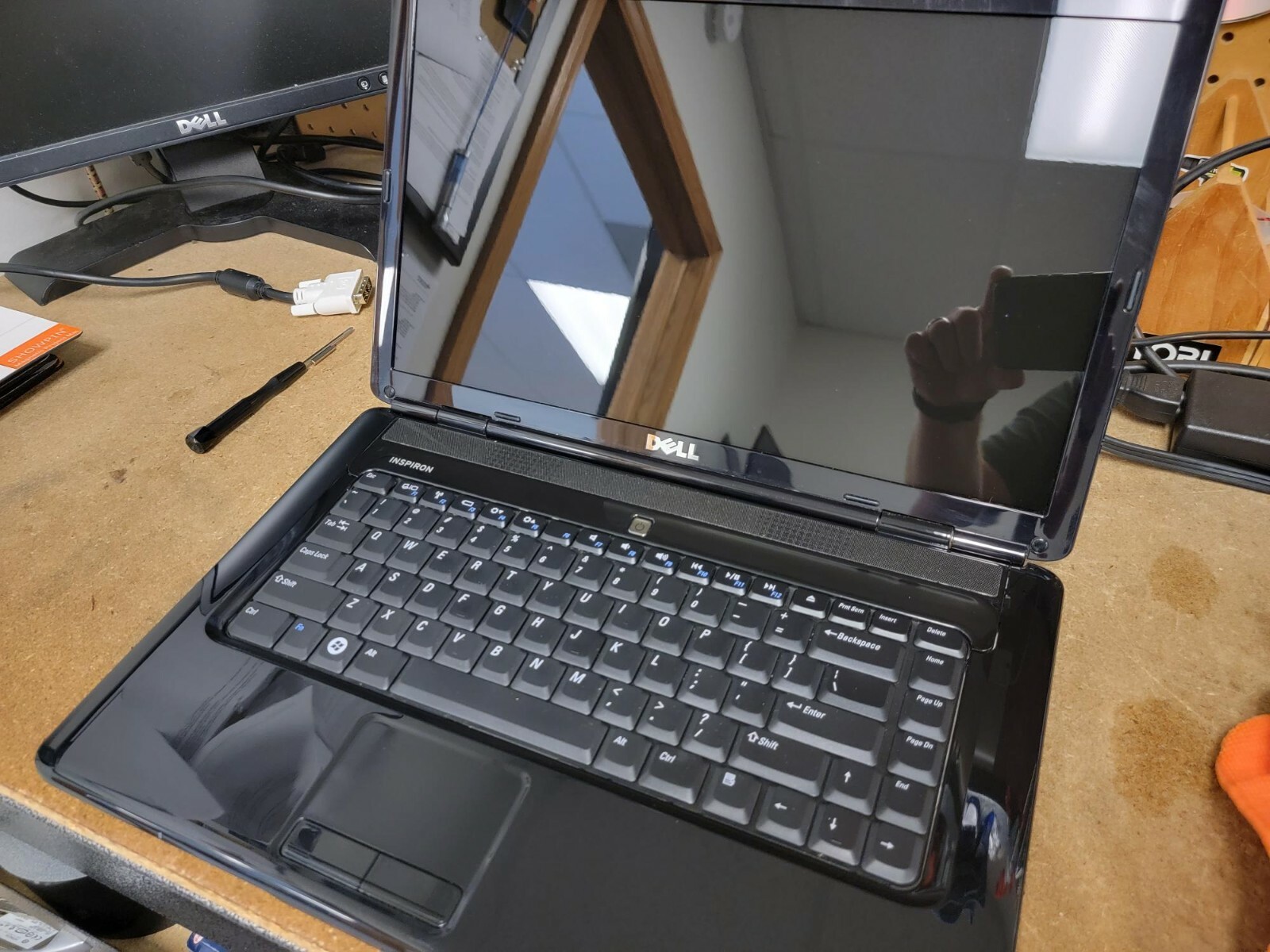 Dell Inspiron 1545 Intel Celeron 900 2.2GHz 4GB RAM 15.6″