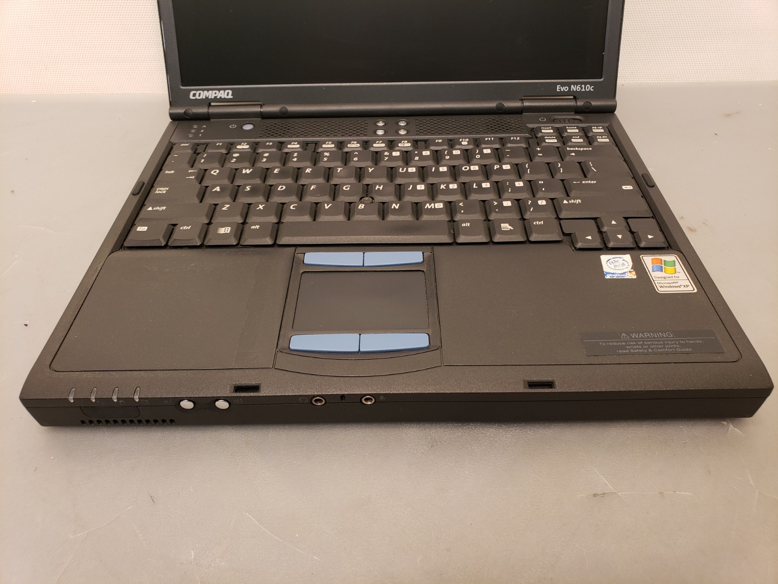 Vintage Compaq EVO N610C Laptop Pentium 4 1.8GHz 768MB 60GB WinXP Pro SP2