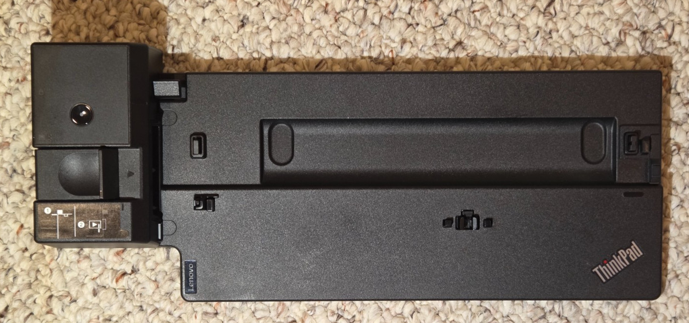 Lenovo ThinkPad T490s 14″ (512 GB SSD, Intel Core i7-8565U, 1.8 GHz, 16 GB RAM)