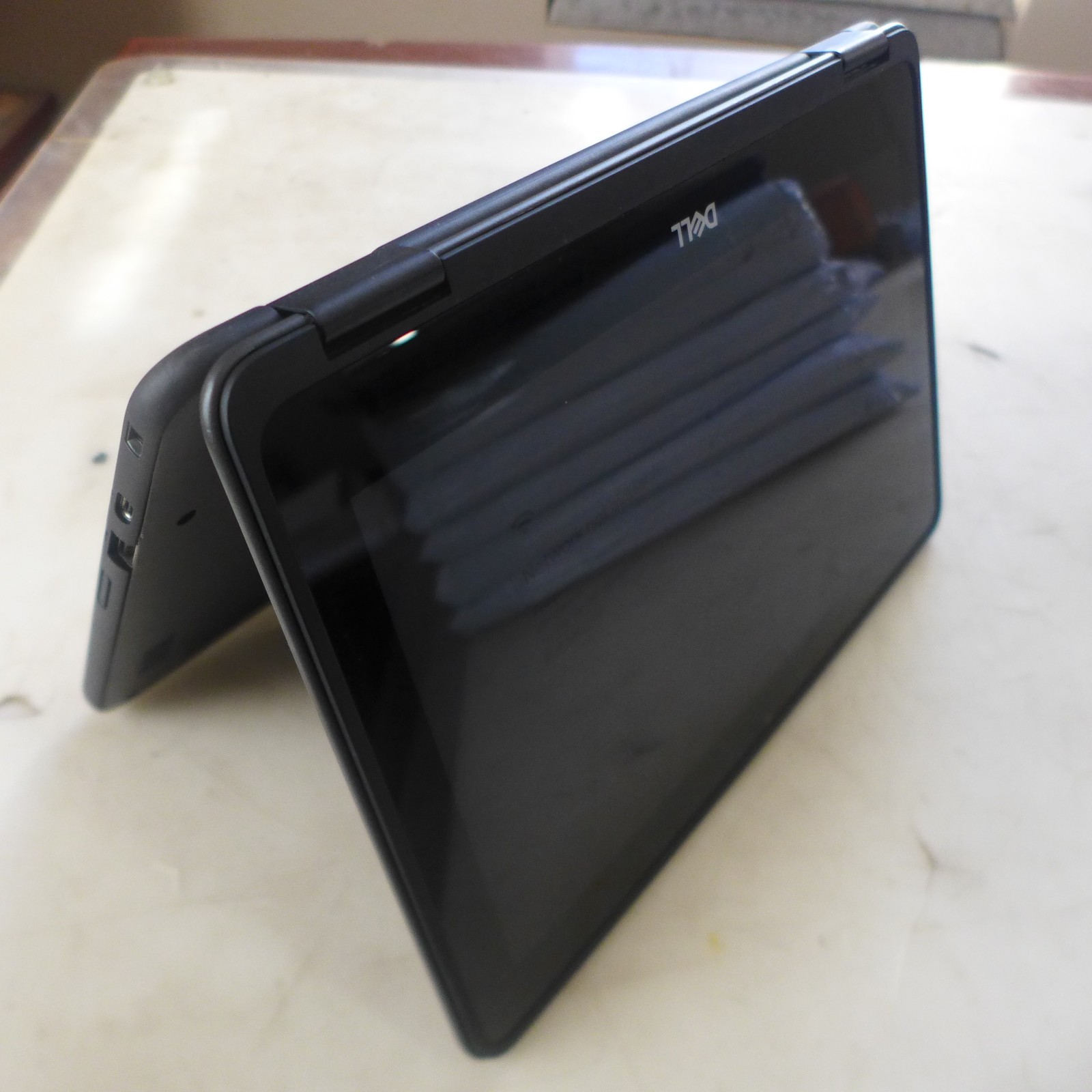 Dell Chromebook 3100 2 IN 1 11.6″, Intel Celeron,4GB, 6GB, ChromeOS TOUCH SCREEN