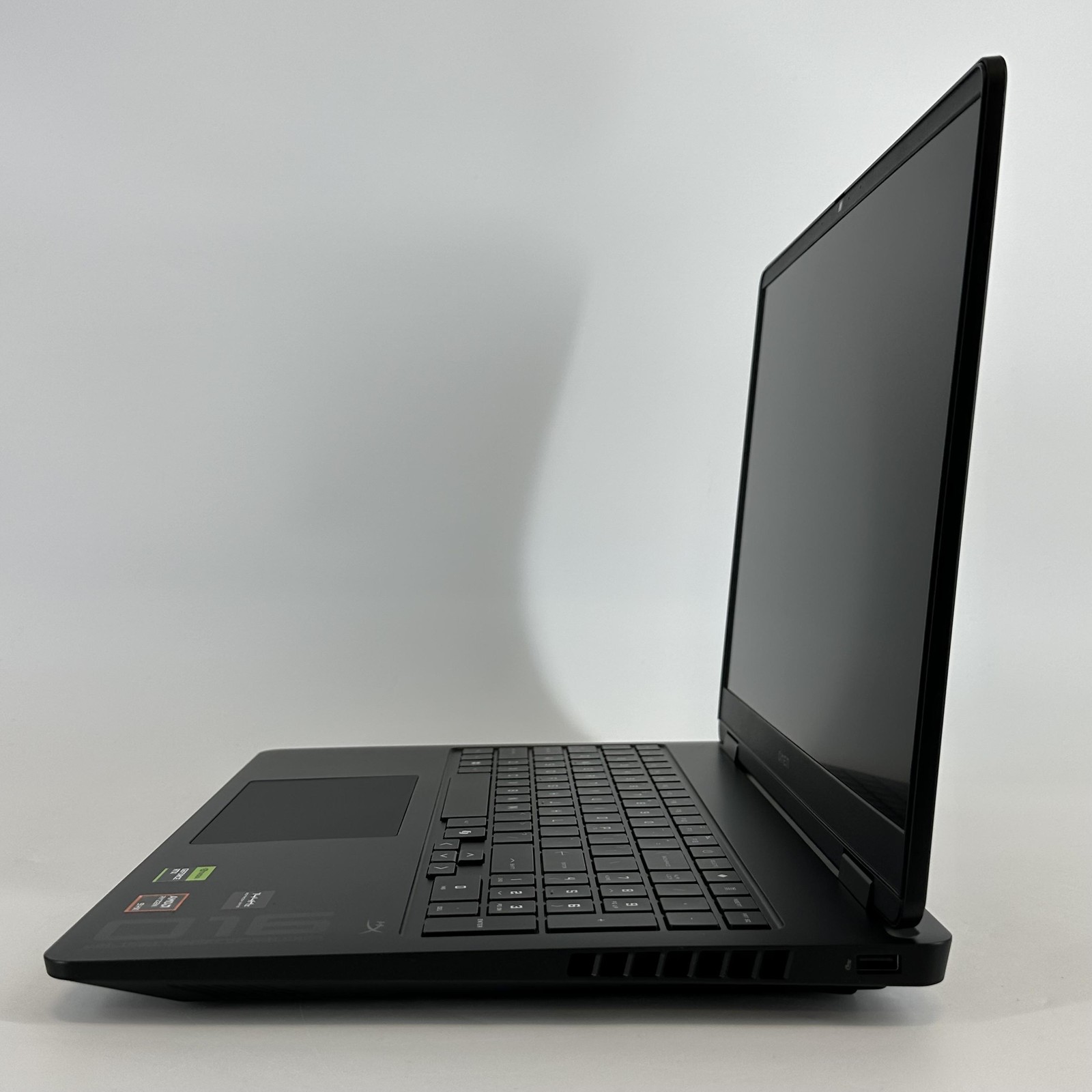 HP Omen 16 FHD+ 2.4GHz Ryzen 9 8940HX 32GB 1TB SSD NVIDIA RTX 5060 CAMERA DEBRIS