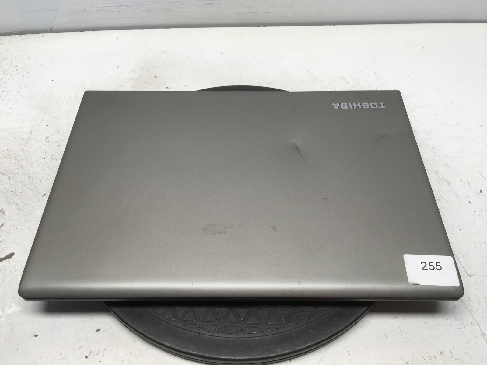 Toshiba Tecra Z40-C Intel i5 6th gen No RAM NO HDD No Batt