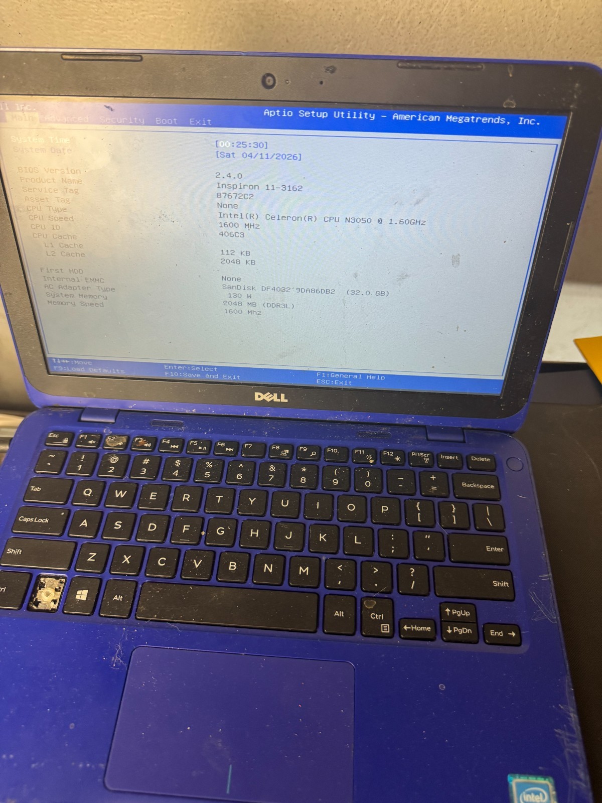 Dell Inspiron 11-3162 Celeron N3050, 2GB RAM, 32GB HDD, 11.6″ Laptop for Parts