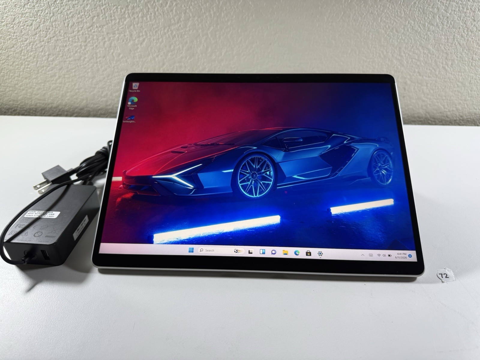 Microsoft Surface Pro 8 (1982) i5-1145G7 – 16GB RAM – 256GB 120Hz – Win 11 Pro
