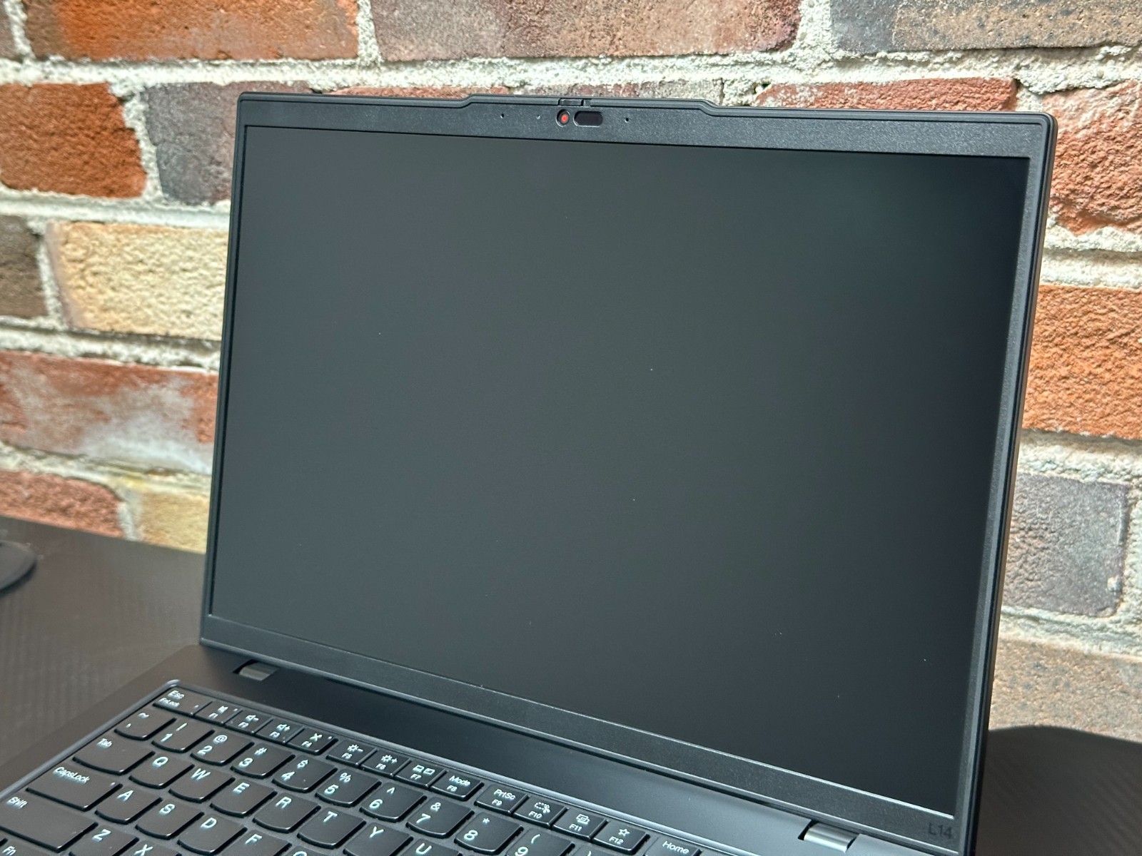 Lenovo ThinkPad L14 Gen 6 14″ AMD Ryzen 5 Pro 215 32 GB RAM 256GB SSD – Fair