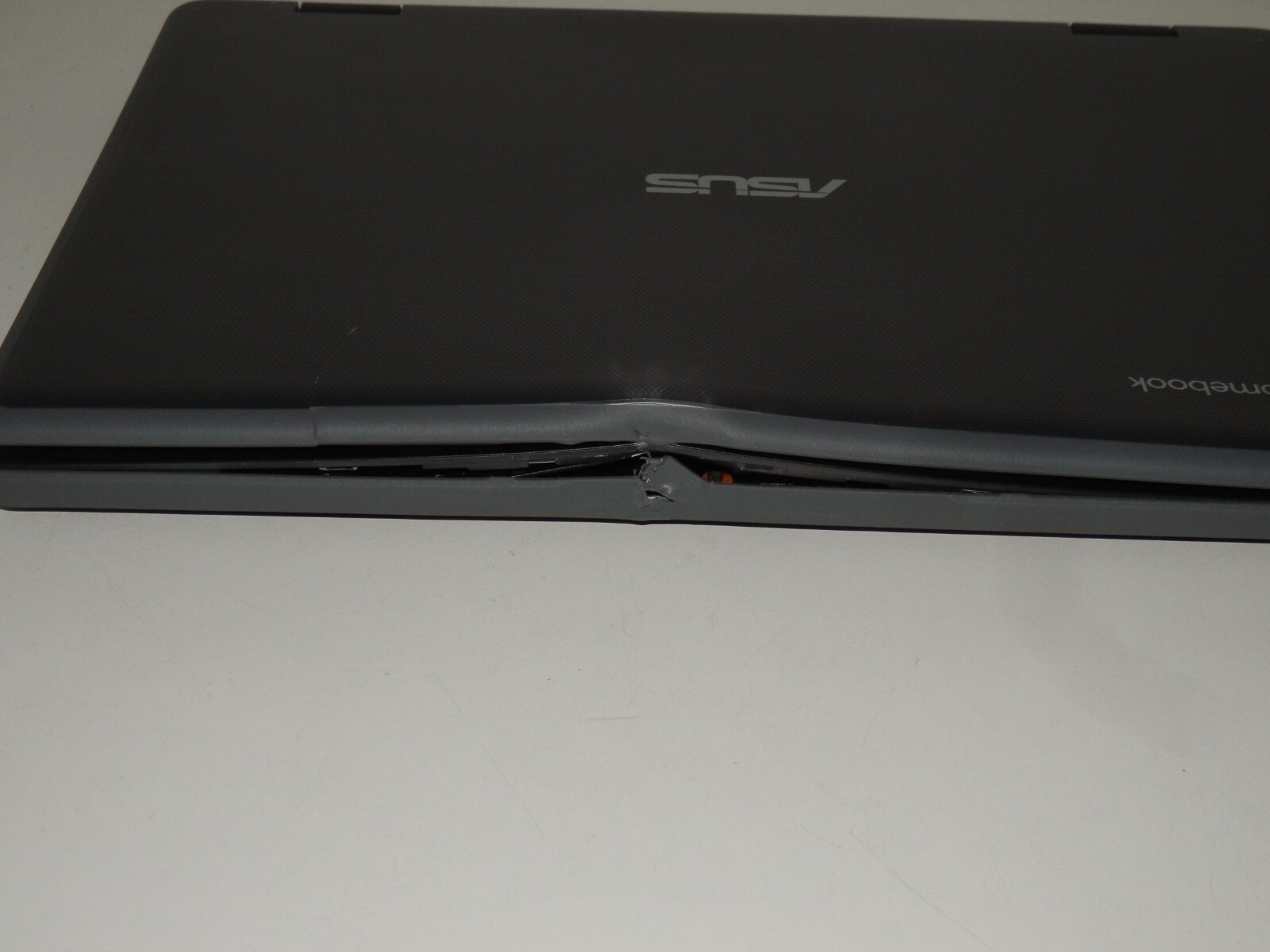 ASUS ChromeBook CR1, Intel Celeron N4500, 4GB Ram, 64GB EMMc, 11.6″ HD, Original Box