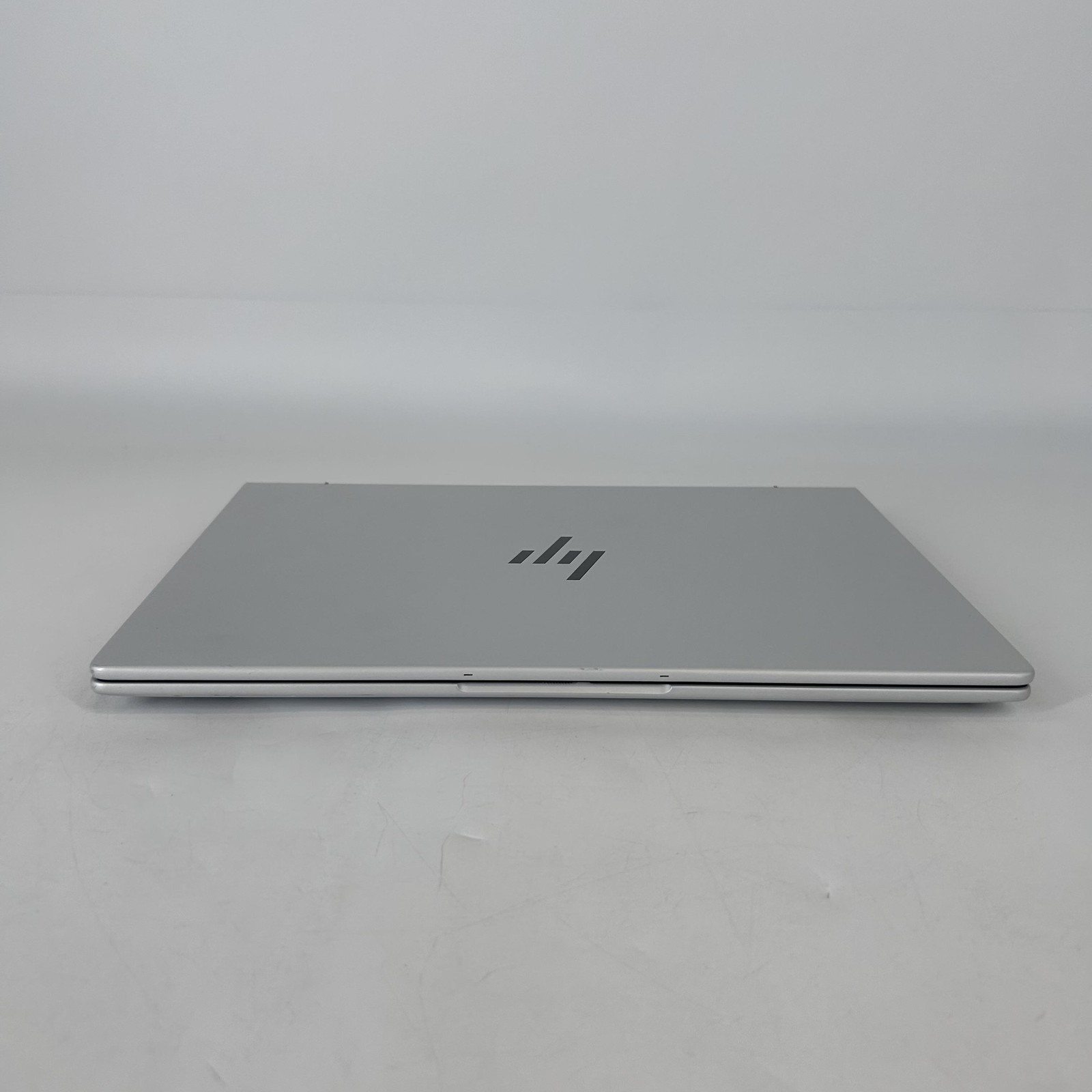 HP Elitebook 1040 G11 14 FHD+ TOUCH 1.4 GHz Ultra 7 155H 16GB 512GB SSD Good