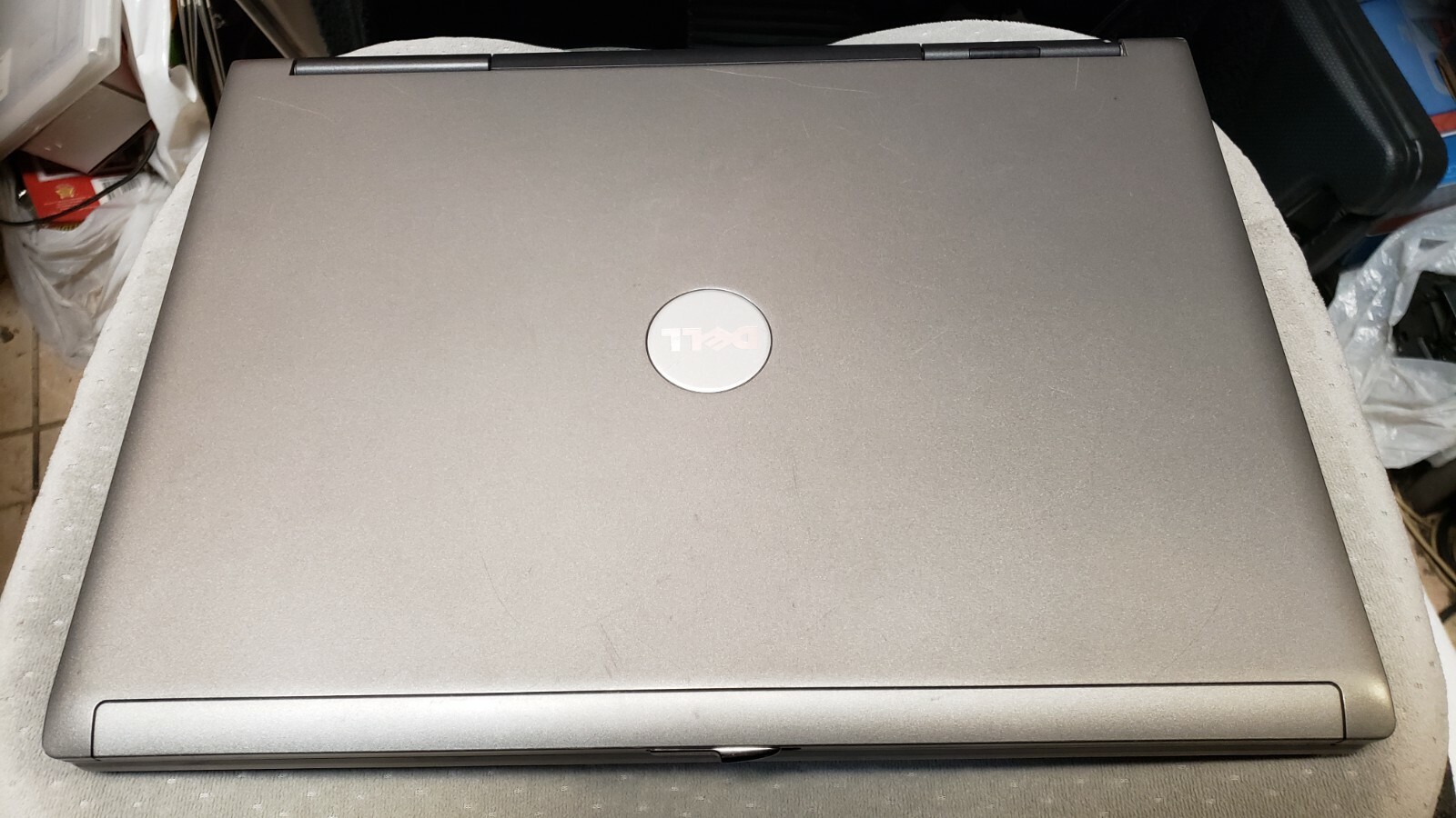 Dell Latitude D830 Intel 1.80Ghz/2.5GB/120GB HD/Nvidia/Wifi/Bluetooth/WinXPPro