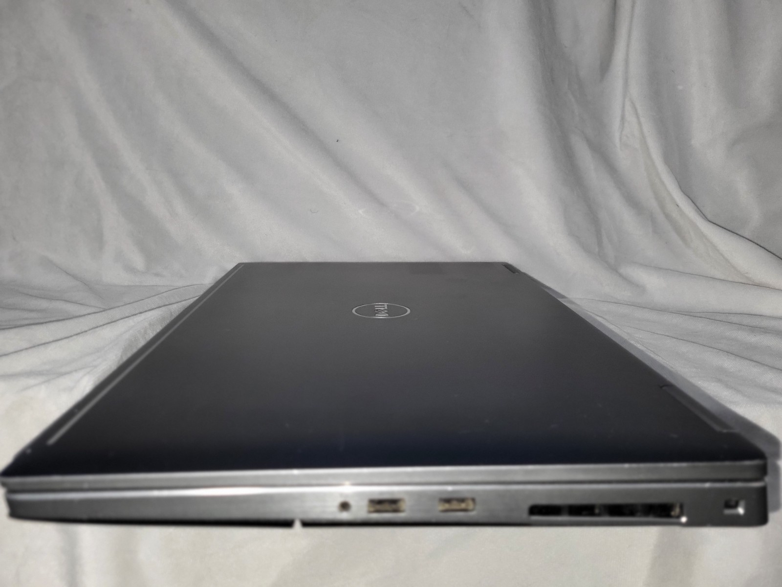 Dell Precision 7740 i7 9850H 2.60GHz 16GB 256 SSD Quadro RTX 5000 w/Win 11