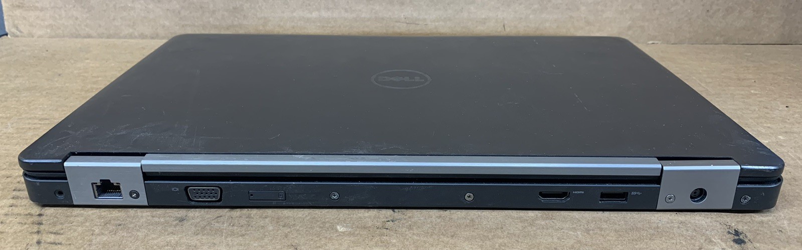 Dell Precision 3510 15.6” Intel Core i7-6820HQ 8GB DDR4 RAM 500GB SSD WIN 10P