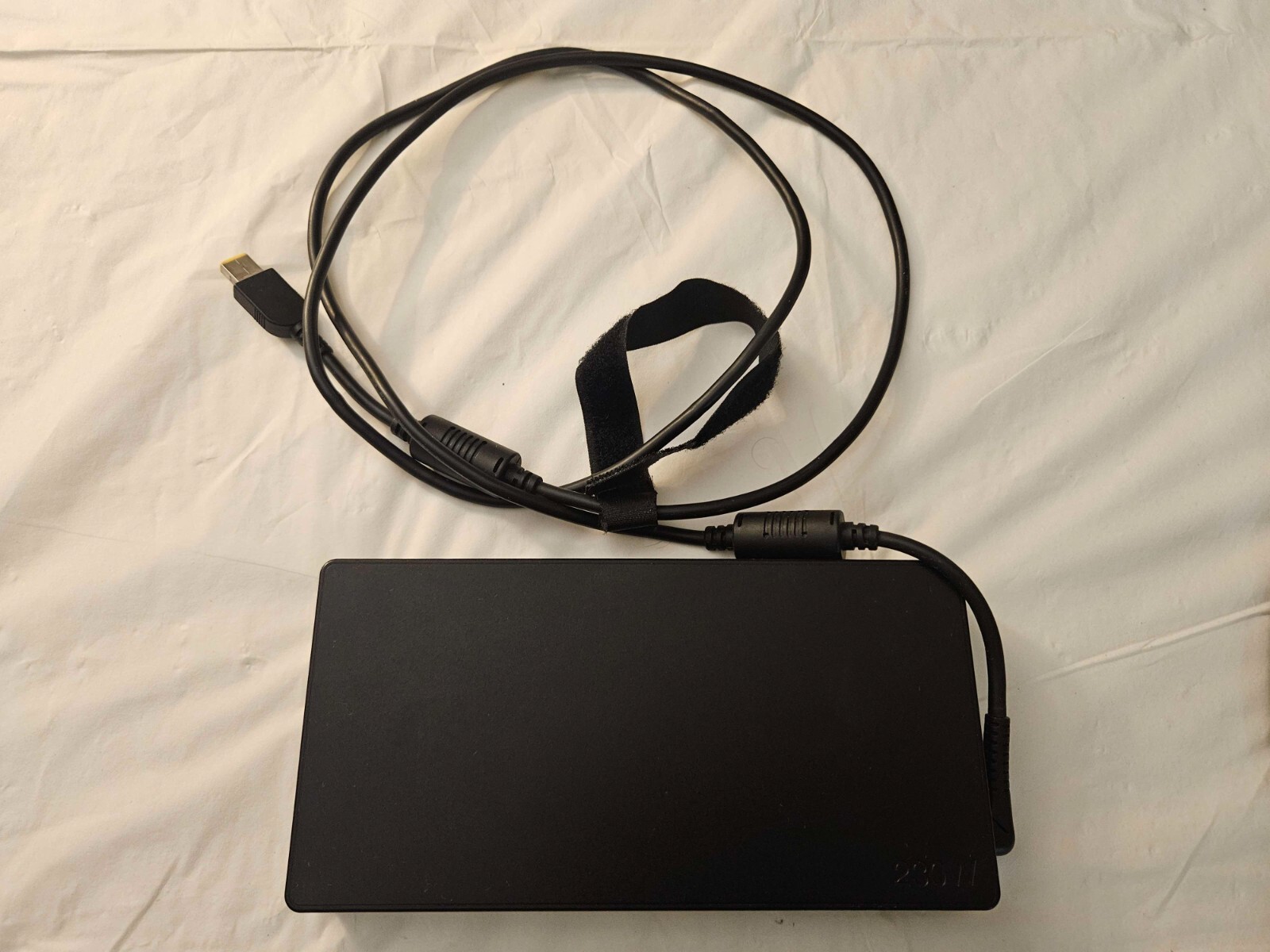 Lenovo Legion Y740-15IRHg 15.6 inch (1.5TB, Intel i7 9th Gen., 2.60GHz, 16GB)