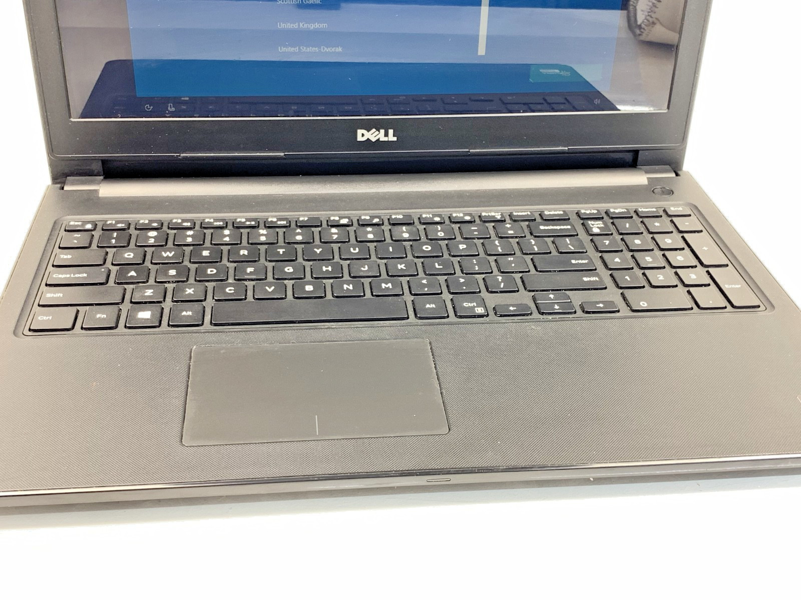 Dell Inspiron 15 3565 Laptop Windows 10 Pro 500GB HD 7th Gen AMD A6-9200 4GB Ram